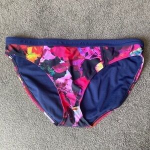 Athleta | Red Mystique Floral Shoreline Mid Rise Bikini Bottoms